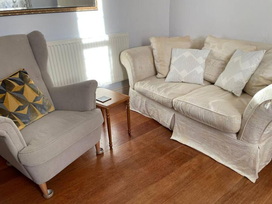 Charming 2 Double Bed Cottage Style House Bristol Buitenkant foto